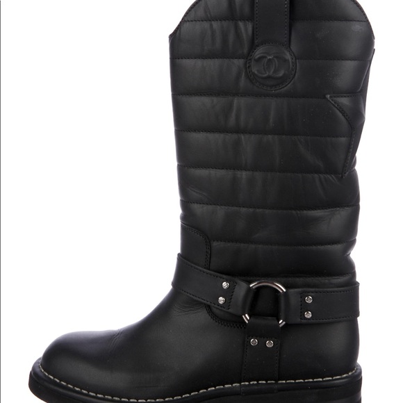 ❌SOLD❌  Chanel Mid-Calf Moto Boots - Picture 4 of 5